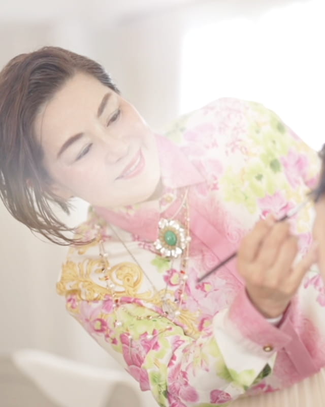 日本開運学協会 理事長 兼 家元 開運福顔の専門家